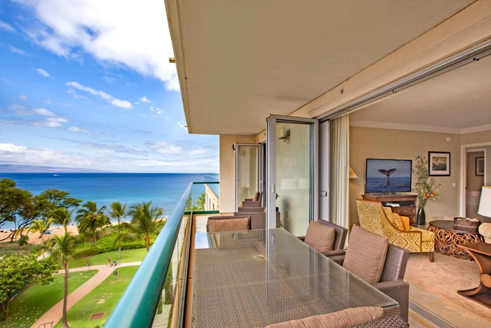 Kbm Resorts Spacious 6-Bedroom Honua Kai Collection Multi Unit Listing Same Floor Ocean Views 2 Free Rental Cars Hkh-50304 Kaanapali